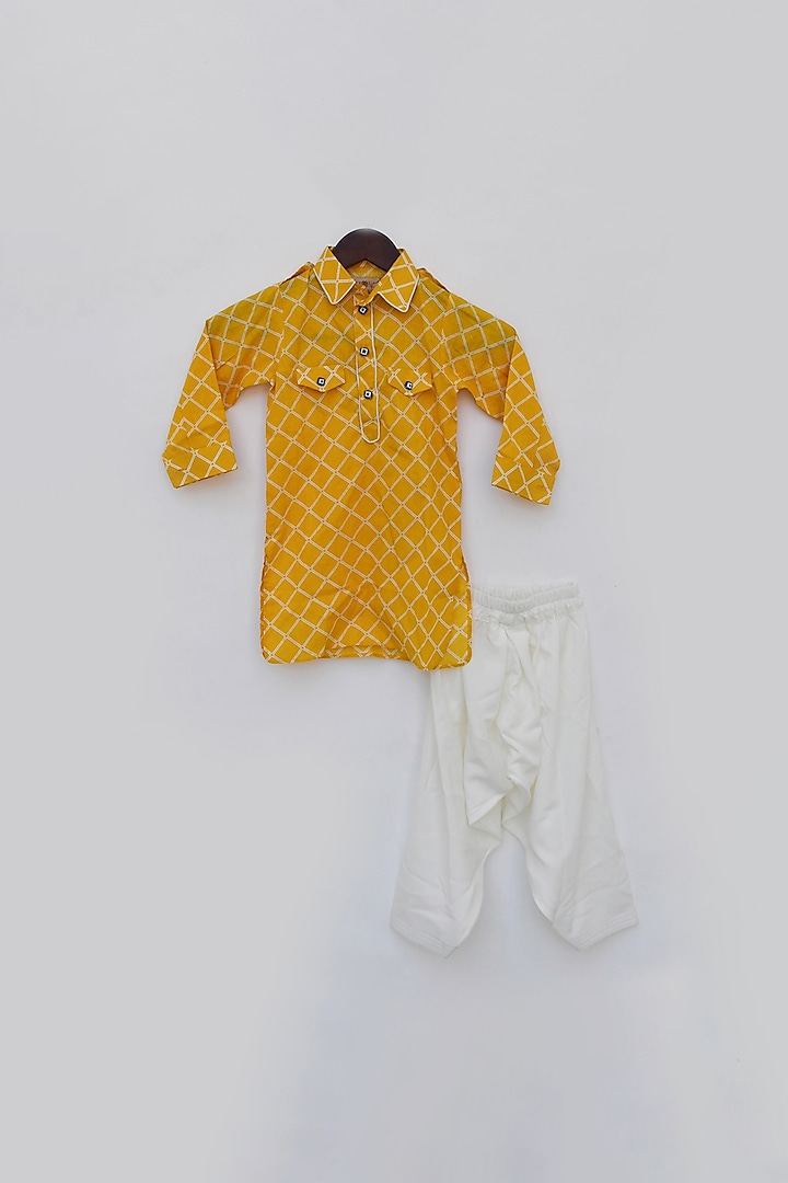 Mustard Printed Kurta Set For Boys by Fayon Kids at Pernia's Pop Up Shop