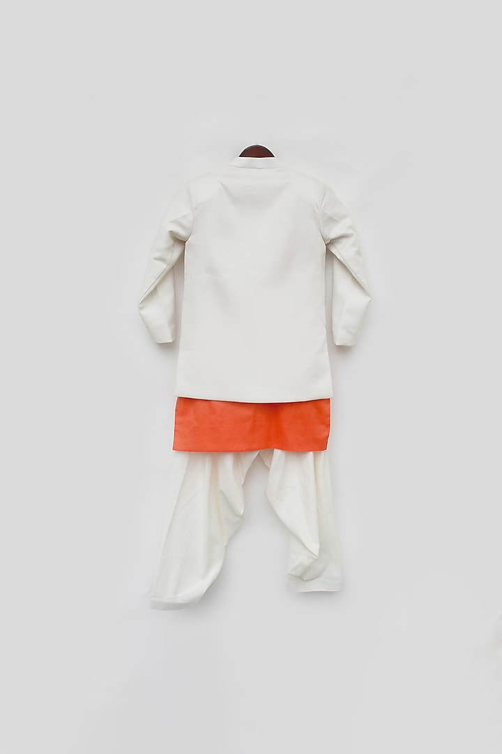 Off-White Cotton Jacket Set For Boys by Fayon Kids at Pernia's Pop Up Shop