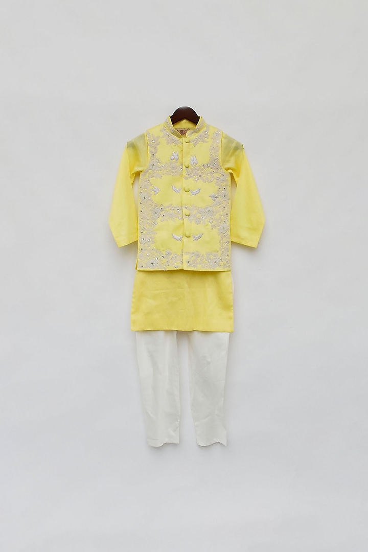 Yellow & Off White Kurta Set With Jacket For Boys by Fayon Kids