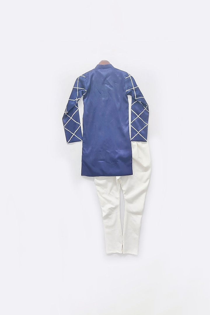Blue Embroidered Kurta Set For Boys by Fayon Kids at Pernia's Pop Up Shop