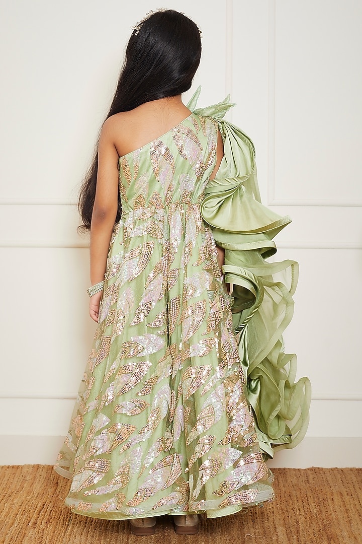 Green Net Embellished One-Shoulder Jumpsuit For Girls by Fayon Kids at Pernia's Pop Up Shop