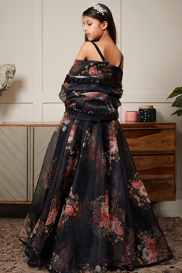 Black Organza Lehenga Set For Girls by Fayon Kids at Pernia's Pop Up Shop
