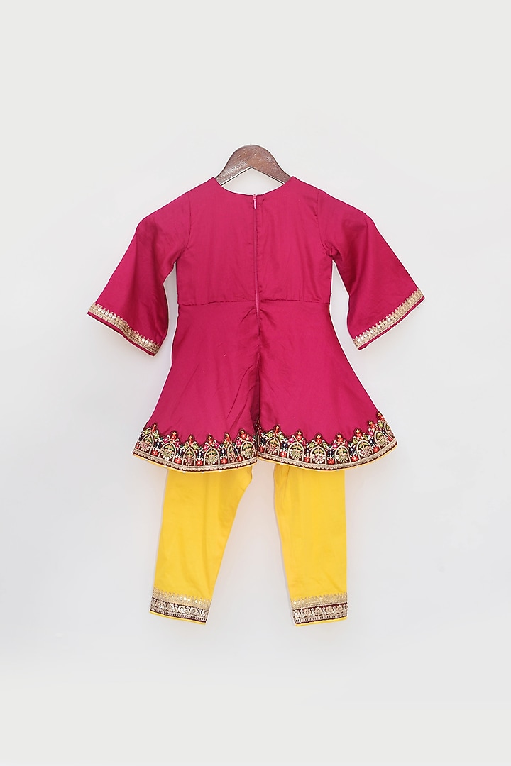 Pink Cotton Silk Kurta Set For Girls by Fayon Kids at Pernia's Pop Up Shop