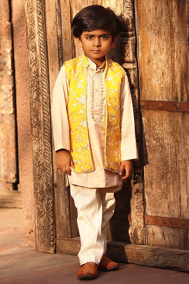 Yellow Georgette Nehru Jacket Set For Boys by Fayon Kids