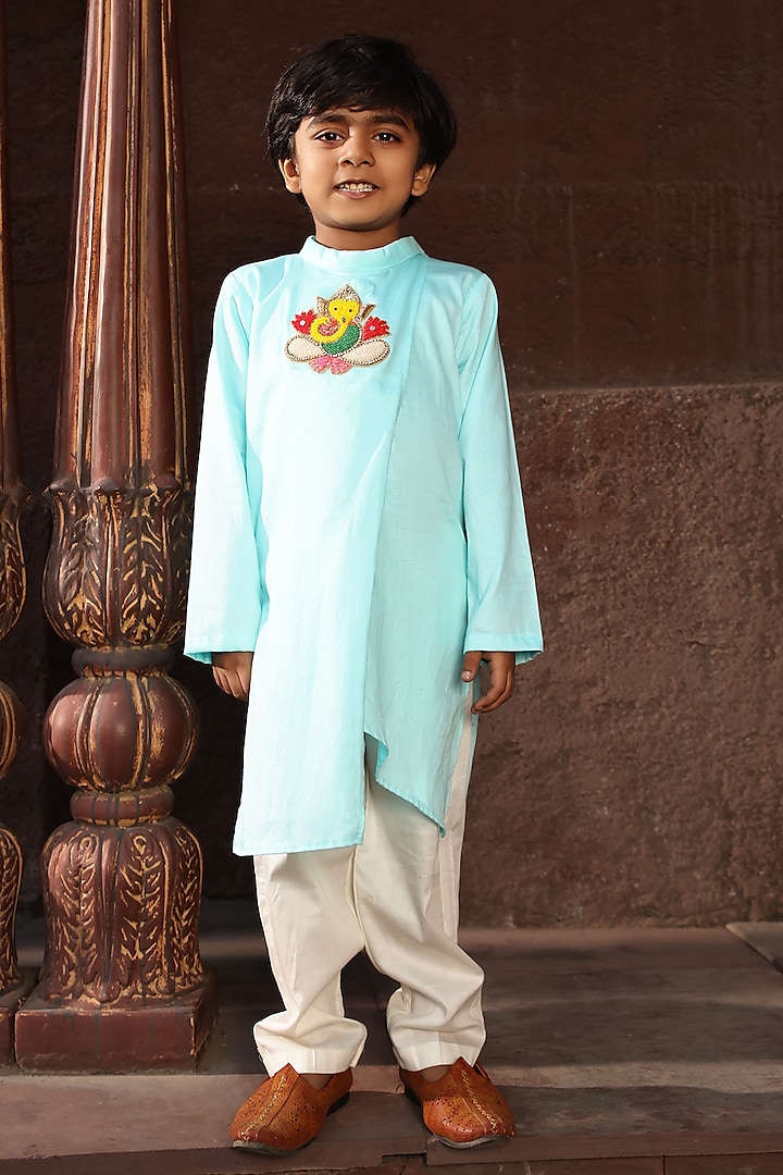 Blue Glace Cotton Embroidered Kurta Set For Boys by Fayon Kids