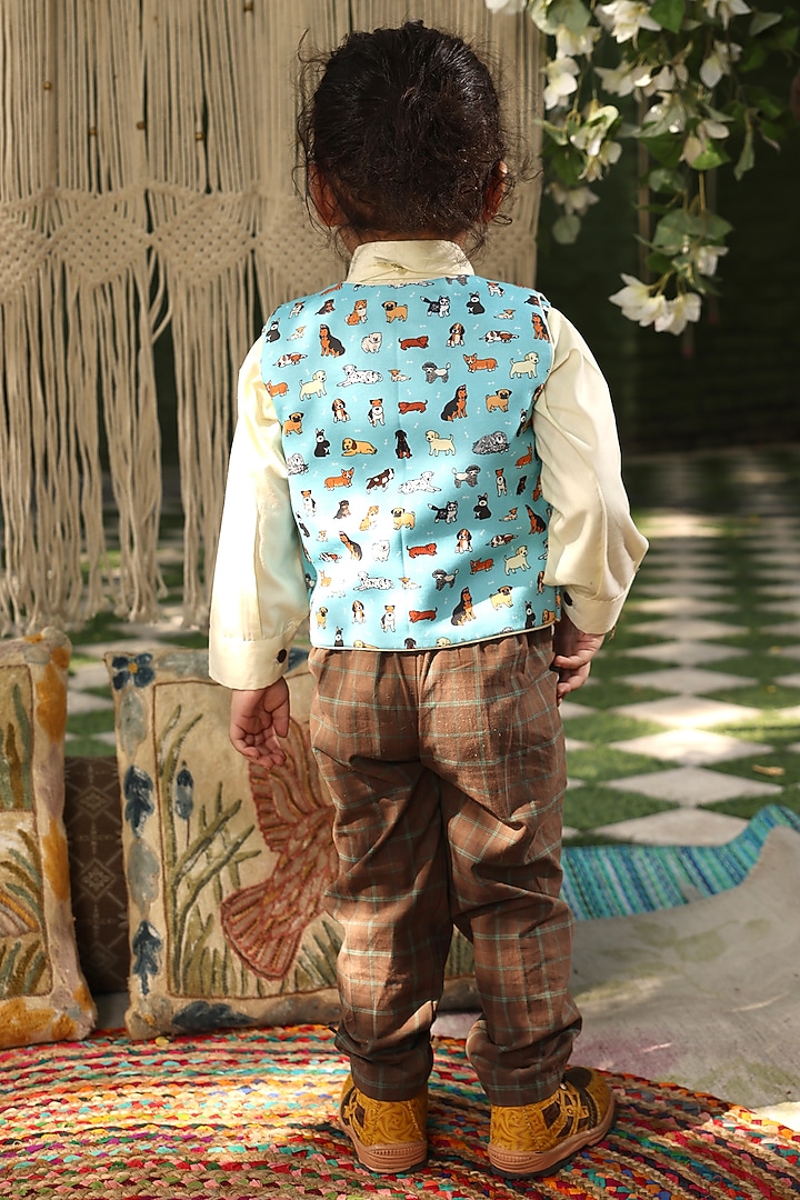 Blue Cotton Printed Jacket Set For Boys by Fayon Kids at Pernia's Pop Up Shop