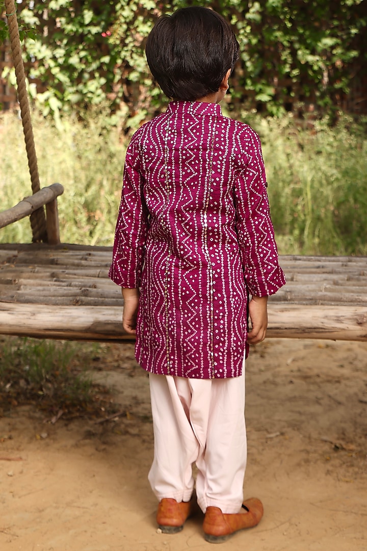 Purple Cotton Bandhej Printed Kurta Set For Boys by Fayon Kids at Pernia's Pop Up Shop
