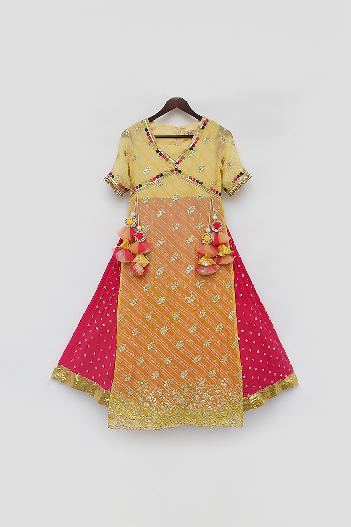 Pink Crinkle Embroidered Skirt Set For Girls by Fayon Kids at Pernia's Pop Up Shop