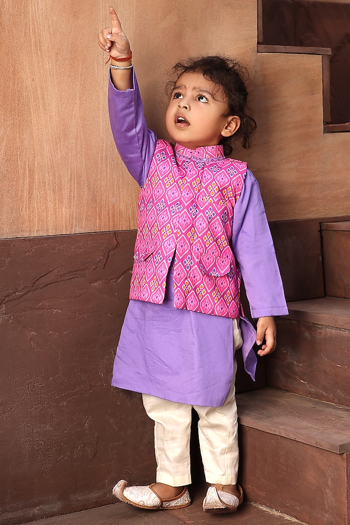 Pink Cotton & Glace Cotton Printed Nehru Jacket With Kurta Set For Boys by Fayon Kids