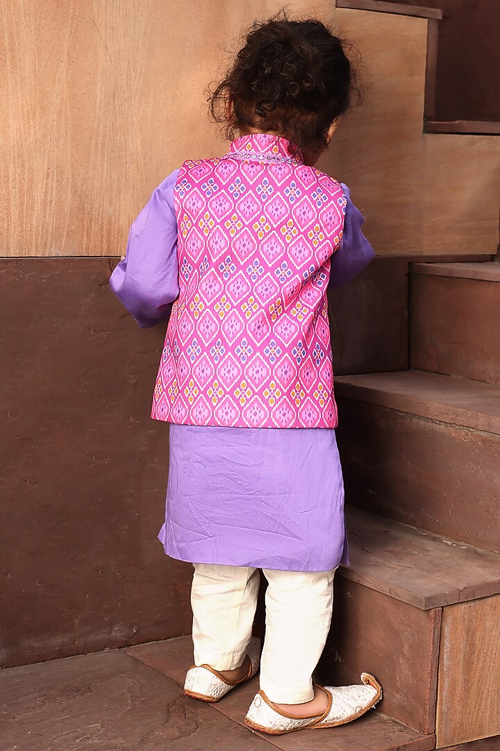 Pink Cotton & Glace Cotton Printed Nehru Jacket With Kurta Set For Boys by Fayon Kids at Pernia's Pop Up Shop