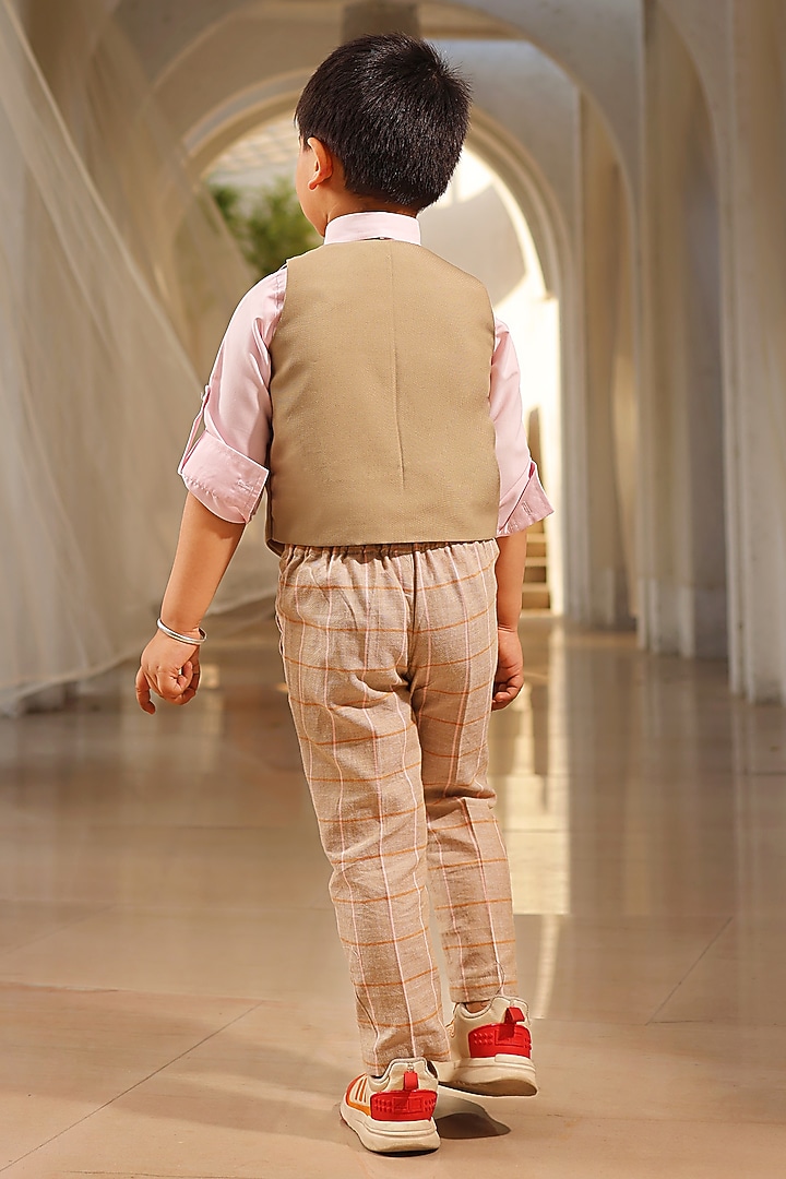 Pink Glace Cotton Embroidered Waistcoat Set For Boys by Fayon Kids at Pernia's Pop Up Shop