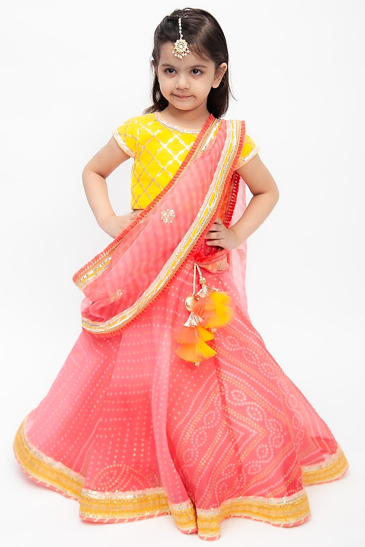Coral Lehenga Set For Girls by Fayon Kids at Pernia's Pop Up Shop