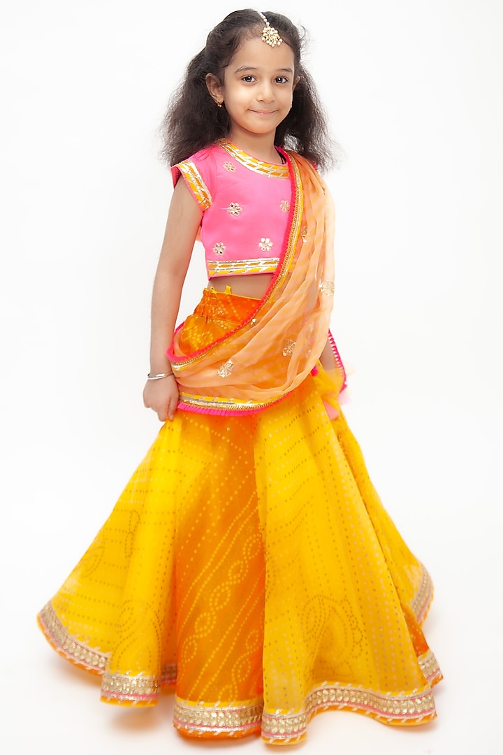 Yellow Organza Lehenga Set For Girls by Fayon Kids at Pernia's Pop Up Shop