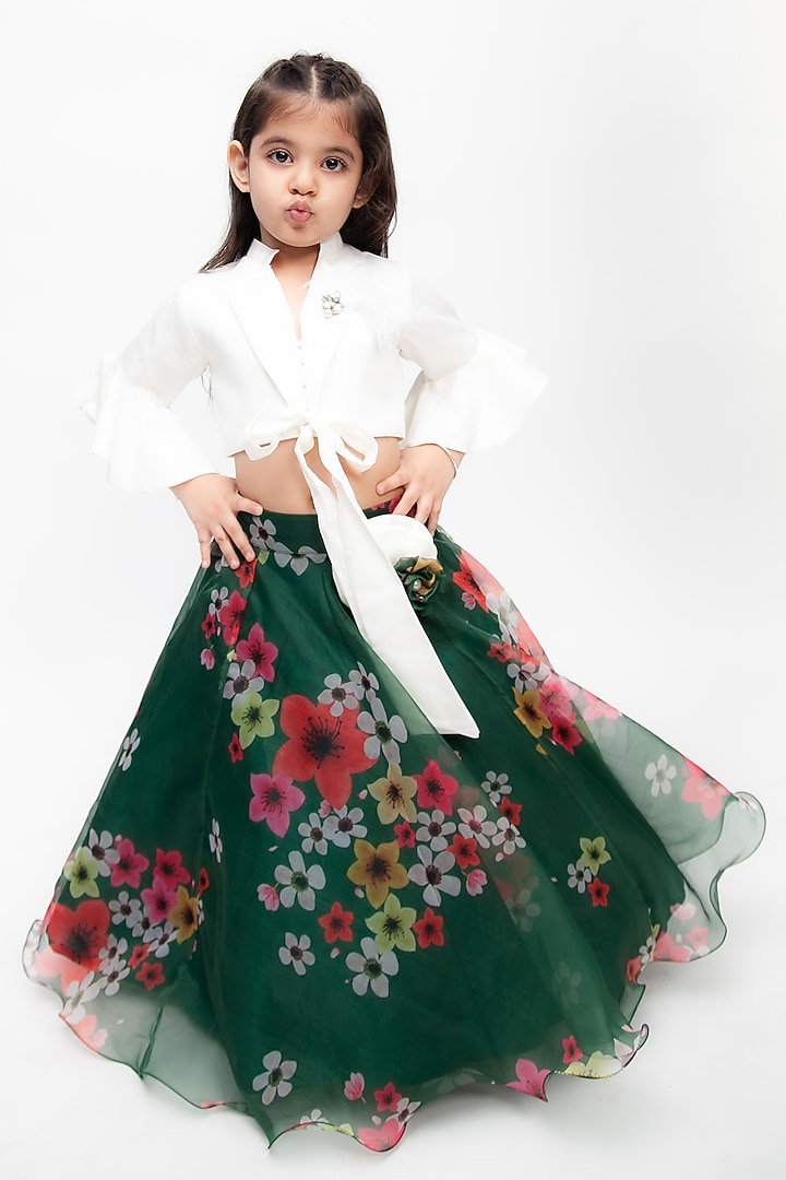 Green Printed Lehenga Set For Girls by Fayon Kids at Pernia's Pop Up Shop