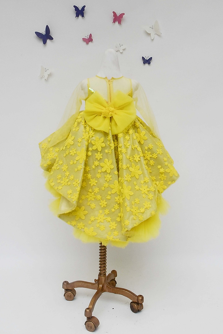 Yellow Floral Embroidered High-Low Gown For Girls by Fayon Kids at Pernia's Pop Up Shop