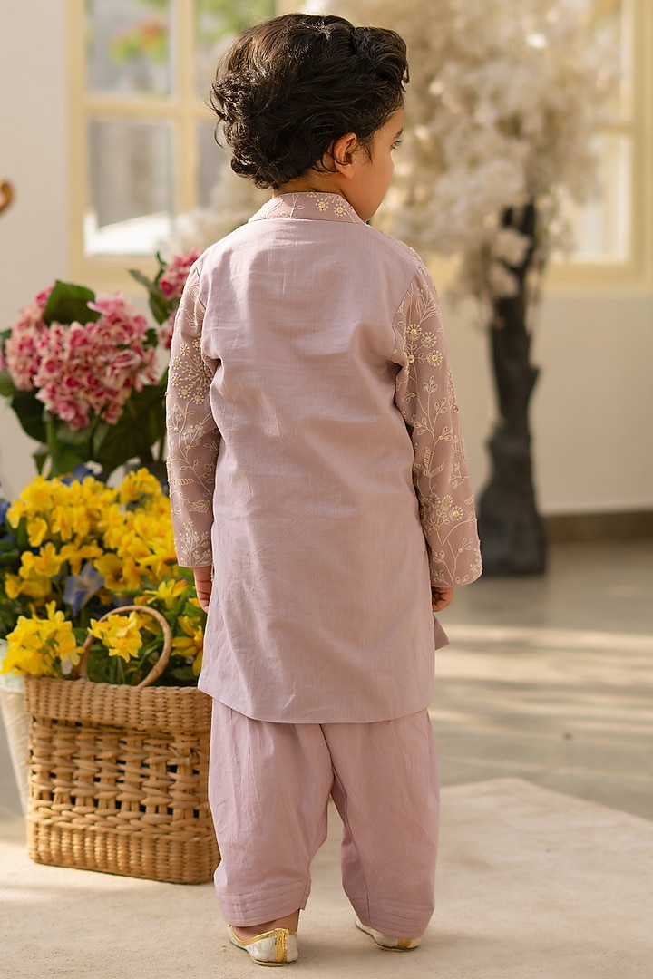 Lilac Soft Georgette Embroidered Kurta Set For Boys by Fayon Kids at Pernia's Pop Up Shop