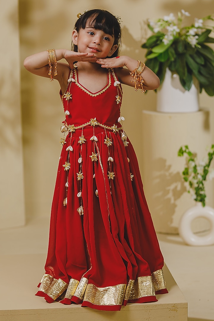 Red Georgette Lace & Tassel Lehenga Set For Girls by Fayon Kids at Pernia's Pop Up Shop