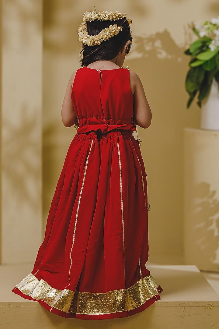 Red Georgette Lace & Tassel Lehenga Set For Girls by Fayon Kids at Pernia's Pop Up Shop