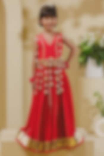 Red Georgette Lace & Tassel Lehenga Set For Girls by Fayon Kids at Pernia's Pop Up Shop
