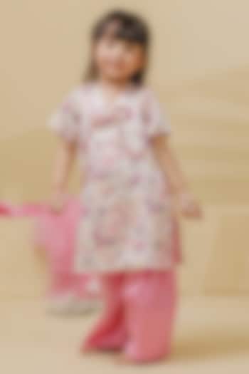 Pink Satin Floral Printed Kurta Set For Girls by Fayon Kids at Pernia's Pop Up Shop