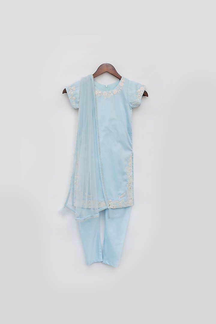 Blue Silk Embroidered Kurta Set For Girls by Fayon Kids at Pernia's Pop Up Shop