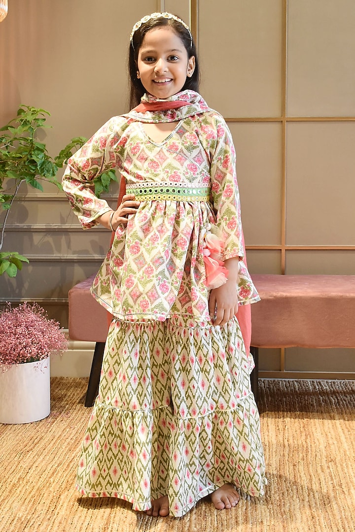 Off-White Printed Sharara Set For Girls by Fayon Kids