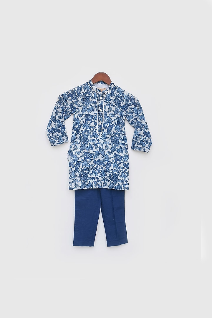 Blue Printed Kurta Set For Boys by Fayon Kids at Pernia's Pop Up Shop