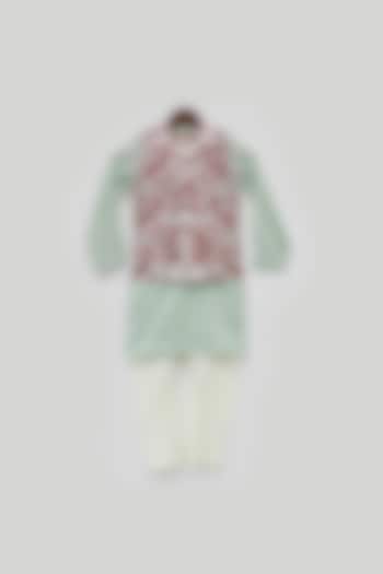 Pink Embroidered Bundi Jacket With Kurta Set For Boys by Fayon Kids at Pernia's Pop Up Shop