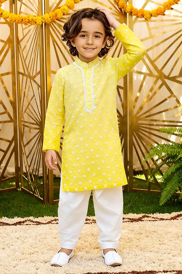 Yellow Chanderi Embroidered Kurta Set For Boys by Fayon Kids at Pernia's Pop Up Shop