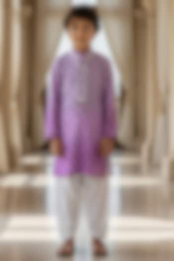 Lilac Chanderi Embroidered Kurta Set For Boys by Fayon Kids at Pernia's Pop Up Shop