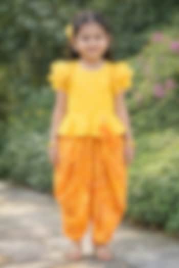 Yellow Printed Dhoti Set For Girls by Fayon Kids at Pernia's Pop Up Shop