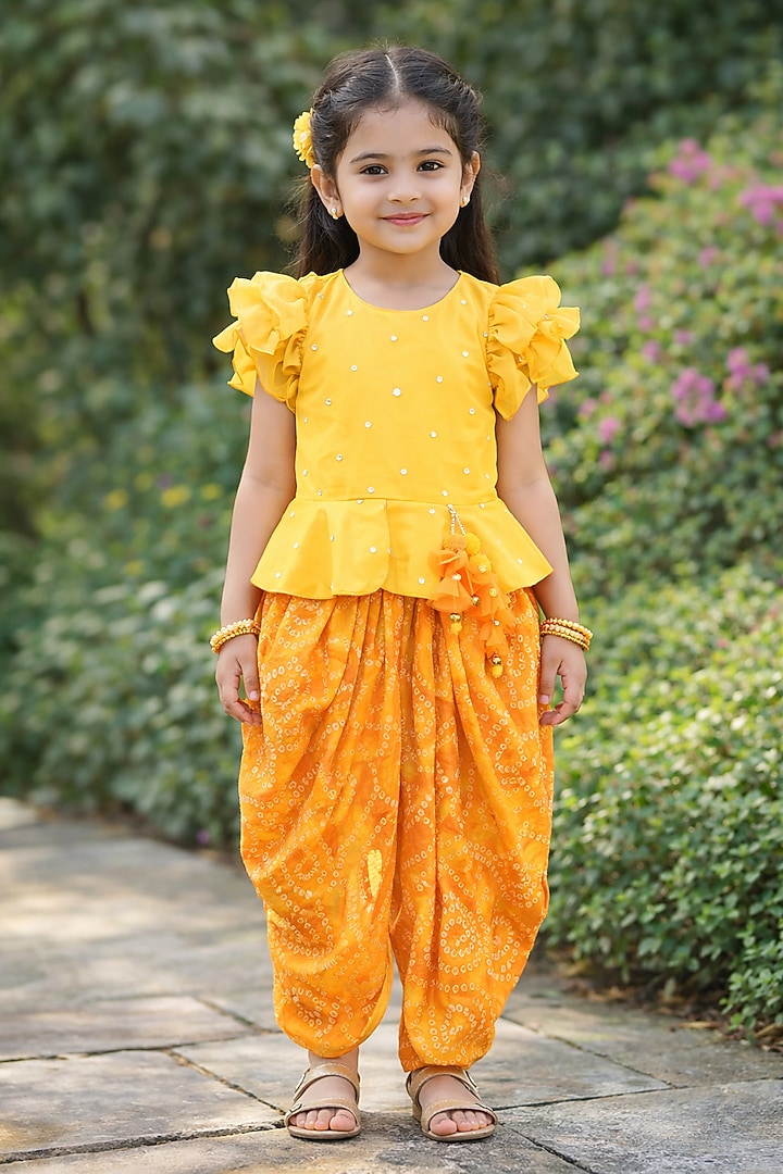 Yellow Printed Dhoti Set For Girls by Fayon Kids at Pernia's Pop Up Shop