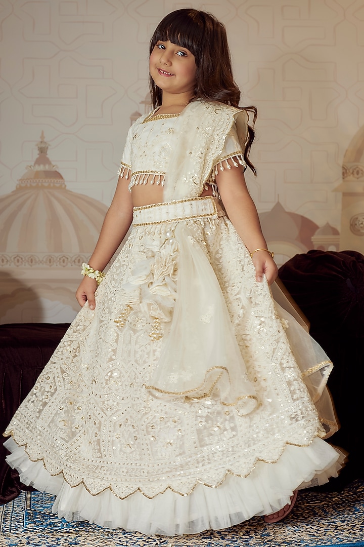 Off-White Lucknowi Embroidered Lehenga Set For Girls by Fayon Kids at Pernia's Pop Up Shop