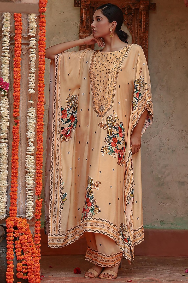 Ivory Muslin Floral Printed Kaftan Set by Gazab By Miku Kumar at Pernia's Pop Up Shop