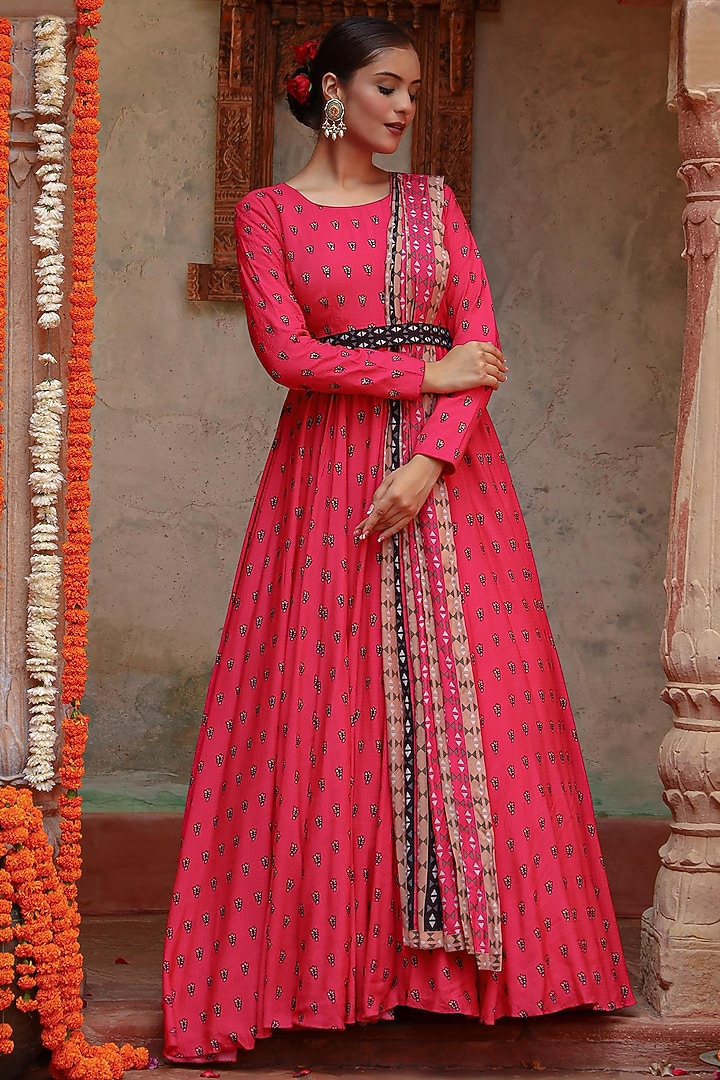 Hot Pink Muslin Printed Party Wear Anarkali Set by Gazab By Miku Kumar at Pernia's Pop Up Shop