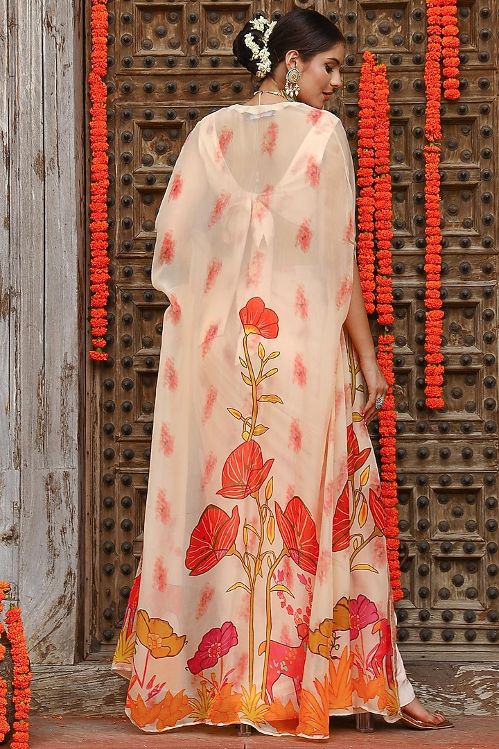 Peach Organza Printed Cape Set by Gazab By Miku Kumar at Pernia's Pop Up Shop