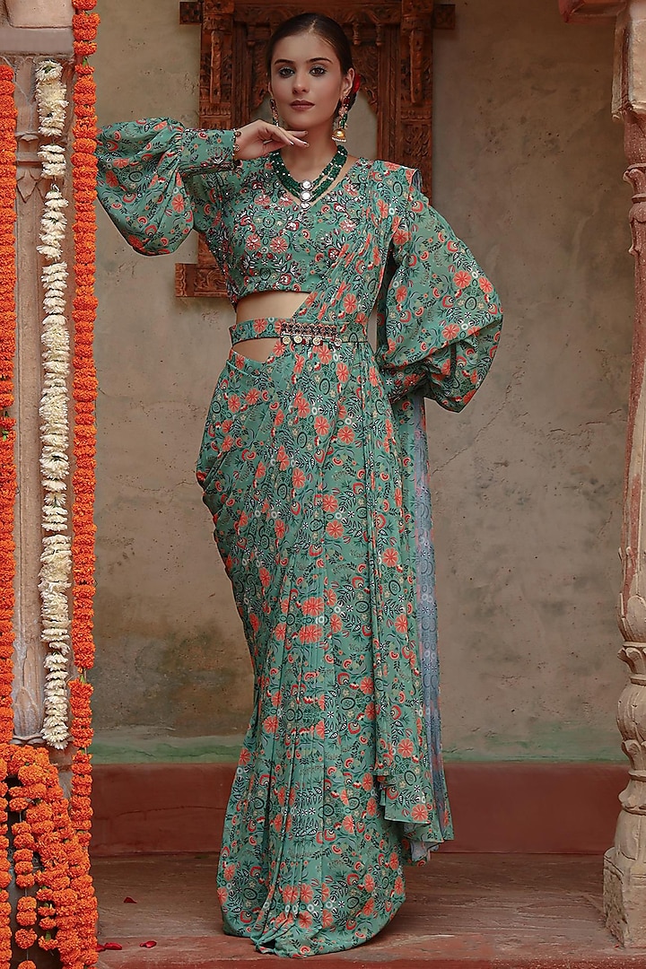Green Georgette Boho Printed Pre-Draped Party Wear Saree Set by Gazab By Miku Kumar at Pernia's Pop Up Shop
