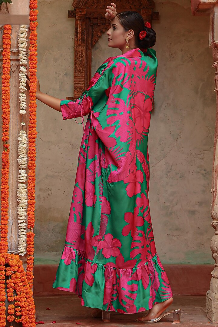 Pink & Green Silk Leaf Printed Cape Set by Gazab By Miku Kumar at Pernia's Pop Up Shop