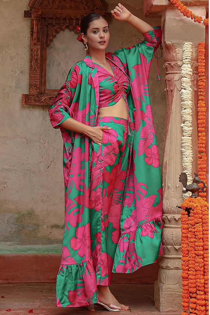 Pink & Green Silk Leaf Printed Cape Set by Gazab By Miku Kumar at Pernia's Pop Up Shop