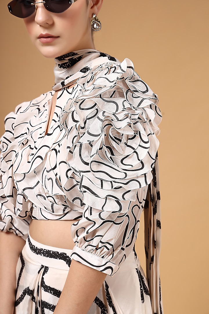 Ivory & Black Silk Crepe Printed Pre-Draped Party Wear Saree Set by Gazab By Miku Kumar at Pernia's Pop Up Shop