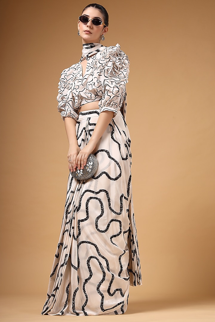 Ivory & Black Silk Crepe Printed Pre-Draped Party Wear Saree Set by Gazab By Miku Kumar at Pernia's Pop Up Shop