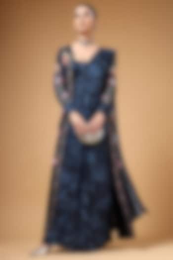 Navy Blue Silk Crepe Floral Printed Pre-Draped Wedding Saree Set by Gazab By Miku Kumar at Pernia's Pop Up Shop