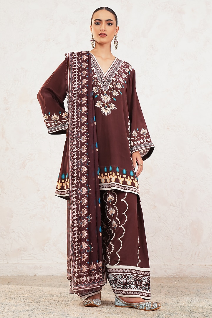 Brown Crepe Embroidered & Printed Kurta Set by Gazab By Miku Kumar at Pernia's Pop Up Shop