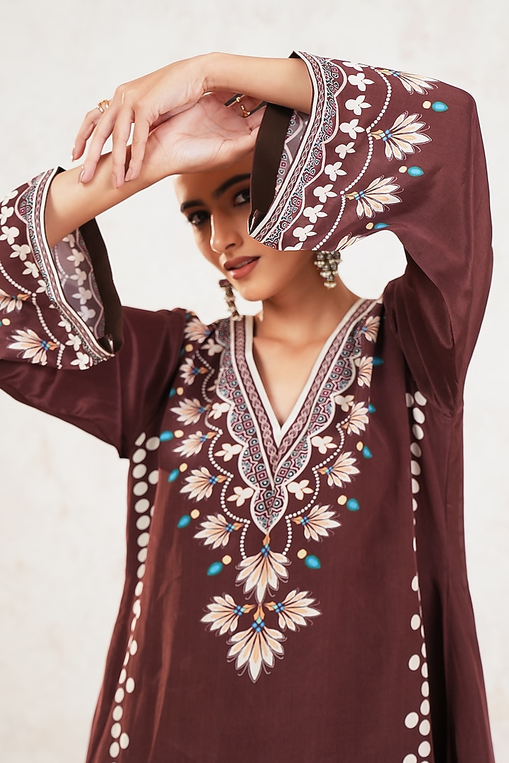 Brown Crepe Embroidered & Printed Kurta Set by Gazab By Miku Kumar at Pernia's Pop Up Shop