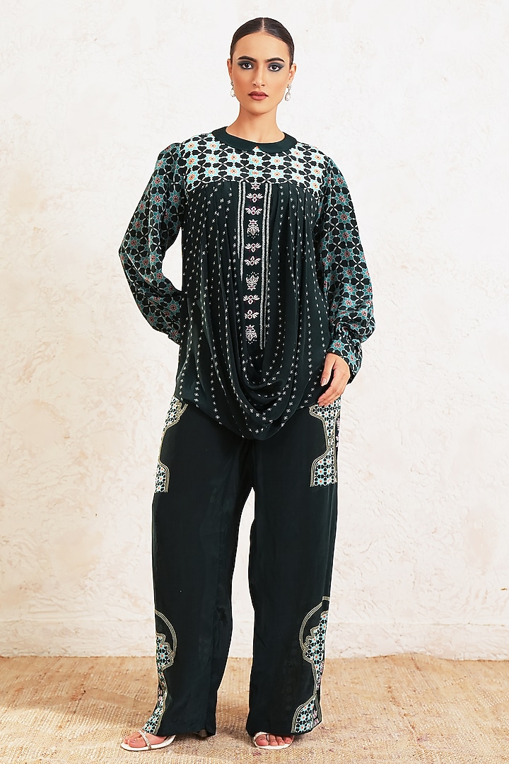 Green Crepe Printed Co-Ord Set by Gazab By Miku Kumar at Pernia's Pop Up Shop