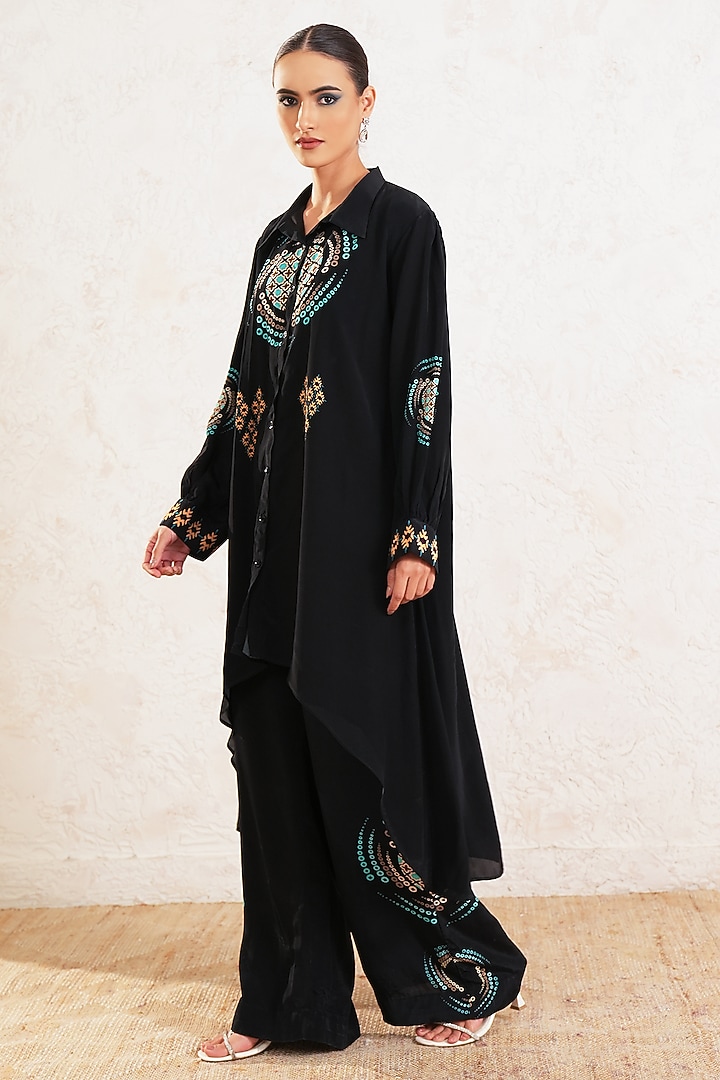 Black Crepe Printed Co-Ord Set by Gazab By Miku Kumar at Pernia's Pop Up Shop