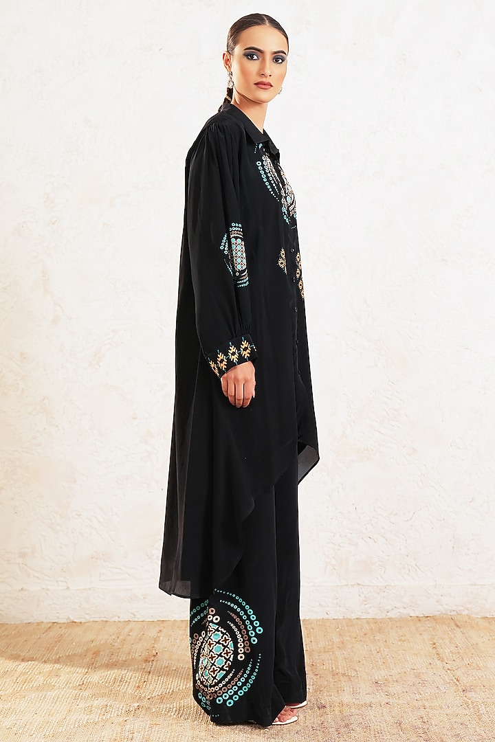 Black Crepe Printed Co-Ord Set by Gazab By Miku Kumar at Pernia's Pop Up Shop