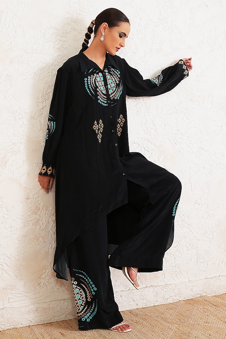 Black Crepe Printed Co-Ord Set by Gazab By Miku Kumar at Pernia's Pop Up Shop