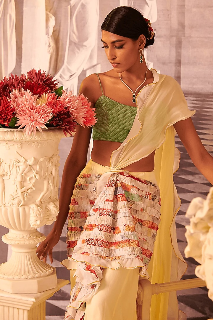 Lemon Organza Pre-Draped Party Wear Saree Set by Gauri Dhawan at Pernia's Pop Up Shop