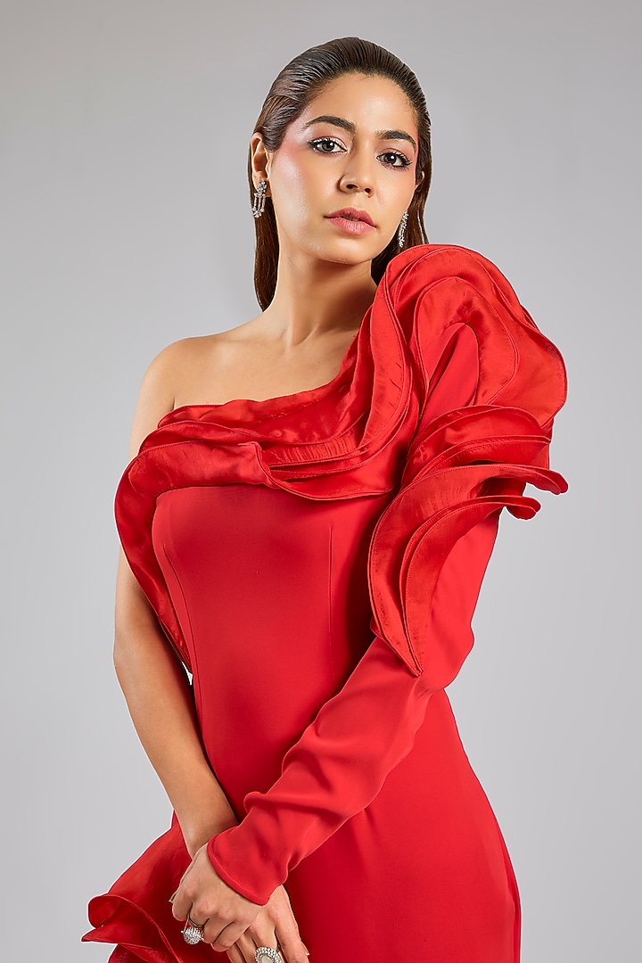 Red Moss Crepe Structured Bridal Gown by Gaurav Gupta at Pernia's Pop Up Shop